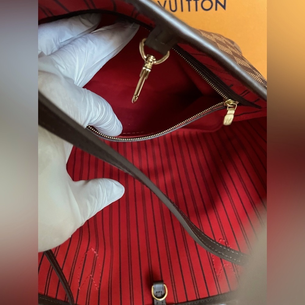 Gorgeous Authentic Louis Vuitton Damier Ebene Neverfull MM, NWT! - Picture 12 of 16